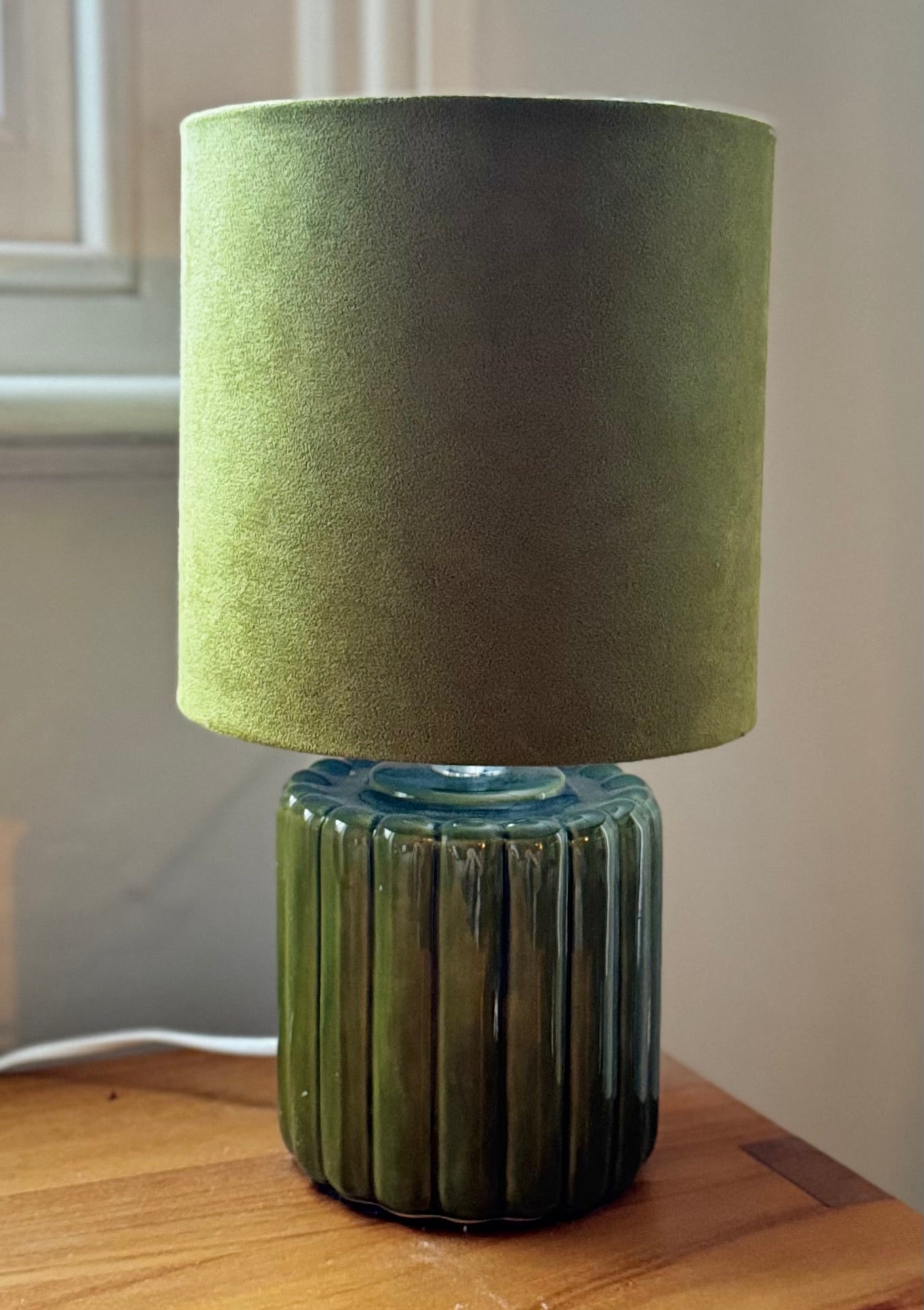 Olive green ceramic table lamp